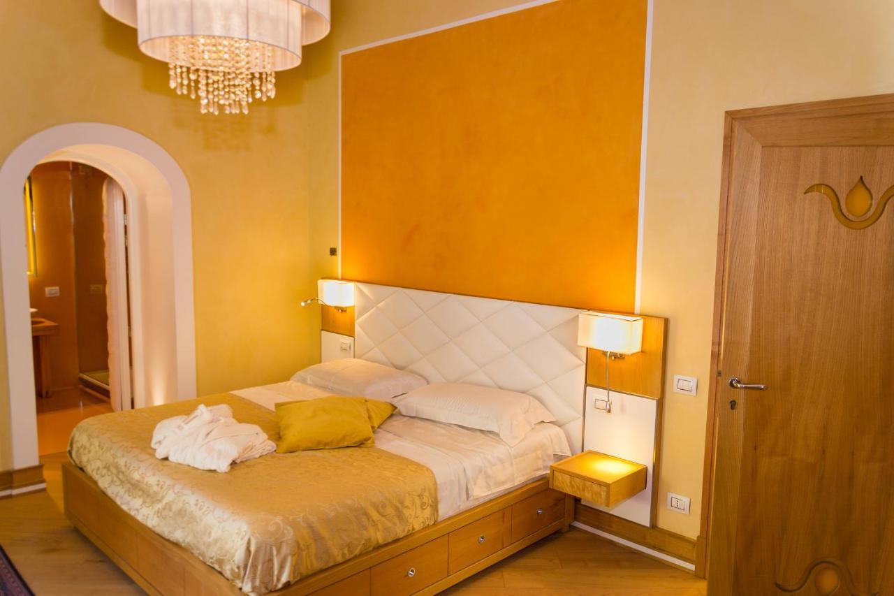 Villa Di Natale Pagani Luaran gambar